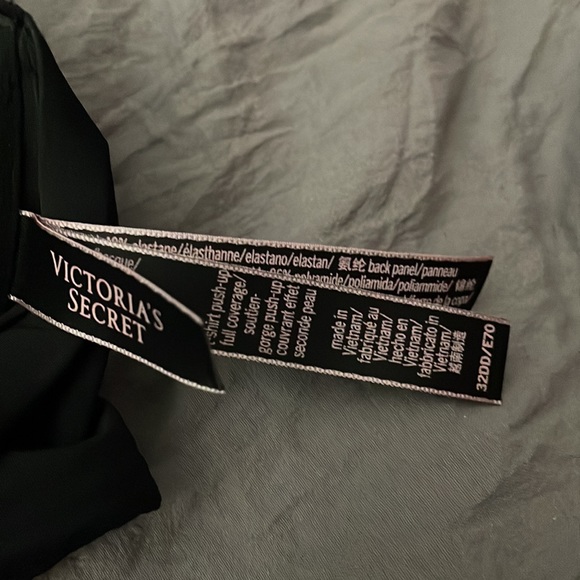 Victoria Secrect Bra - Picture 4 of 4